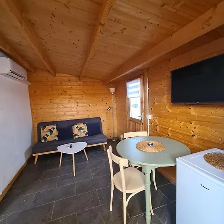 La Casita De Madera *