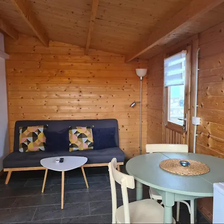 La Casita De Madera Apartment